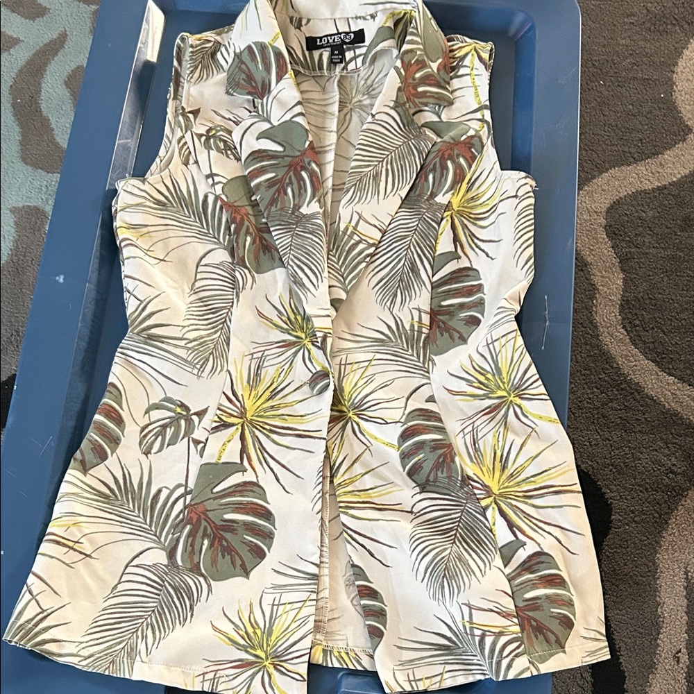 Love Tropical Leaf Print Vest - Green and Yellow
